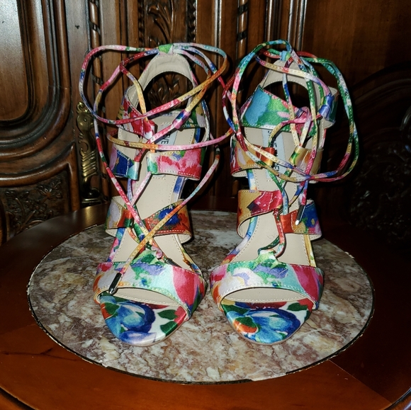 STEVE MADDEN Sandalia Lace Up Sandals Size 6 - Picture 3 of 9